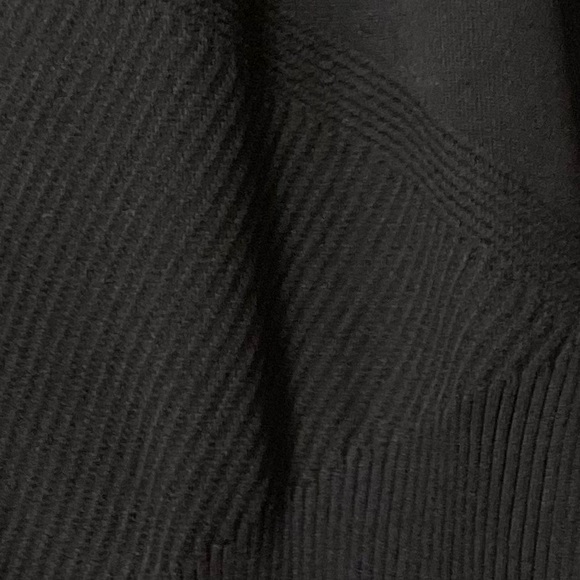 Carolyn Taylor Cardigan - Picture 9 of 9